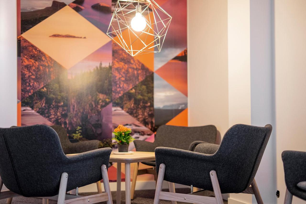 Norrland Ymca Hostel อูเมโอ ภายนอก รูปภาพ